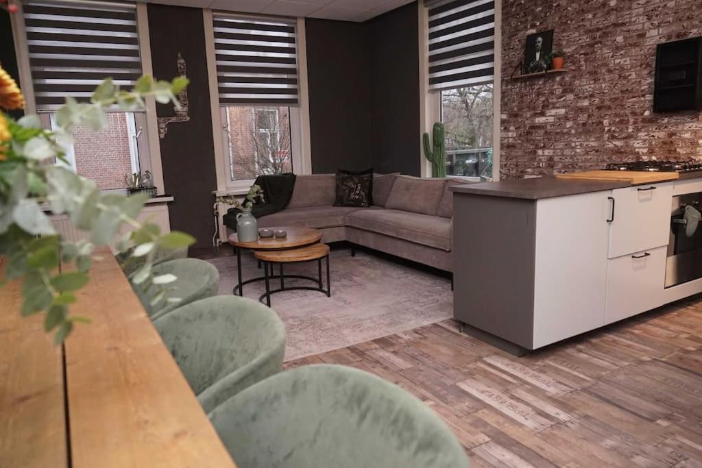 Ruim Appartement In Utrecht. Ngoại thất bức ảnh