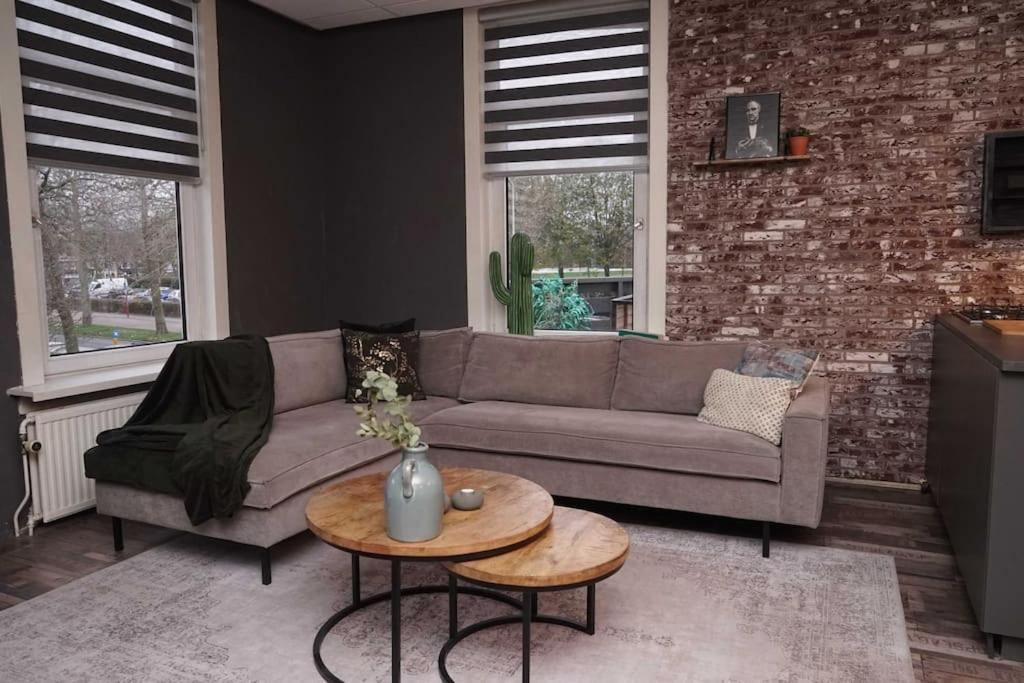 Ruim Appartement In Utrecht. Ngoại thất bức ảnh