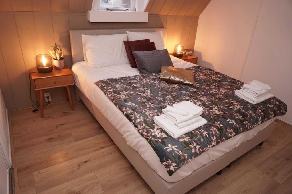 Ruim Appartement In Utrecht. Ngoại thất bức ảnh