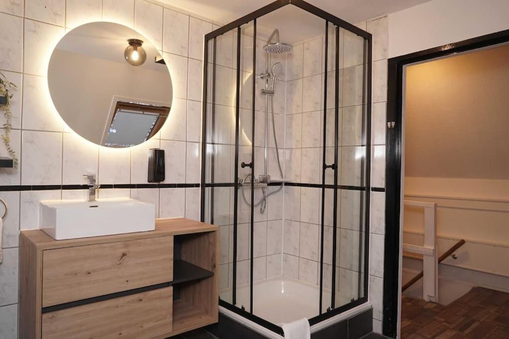 Ruim Appartement In Utrecht. Ngoại thất bức ảnh