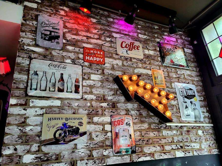 Ruim Appartement In Utrecht. Ngoại thất bức ảnh
